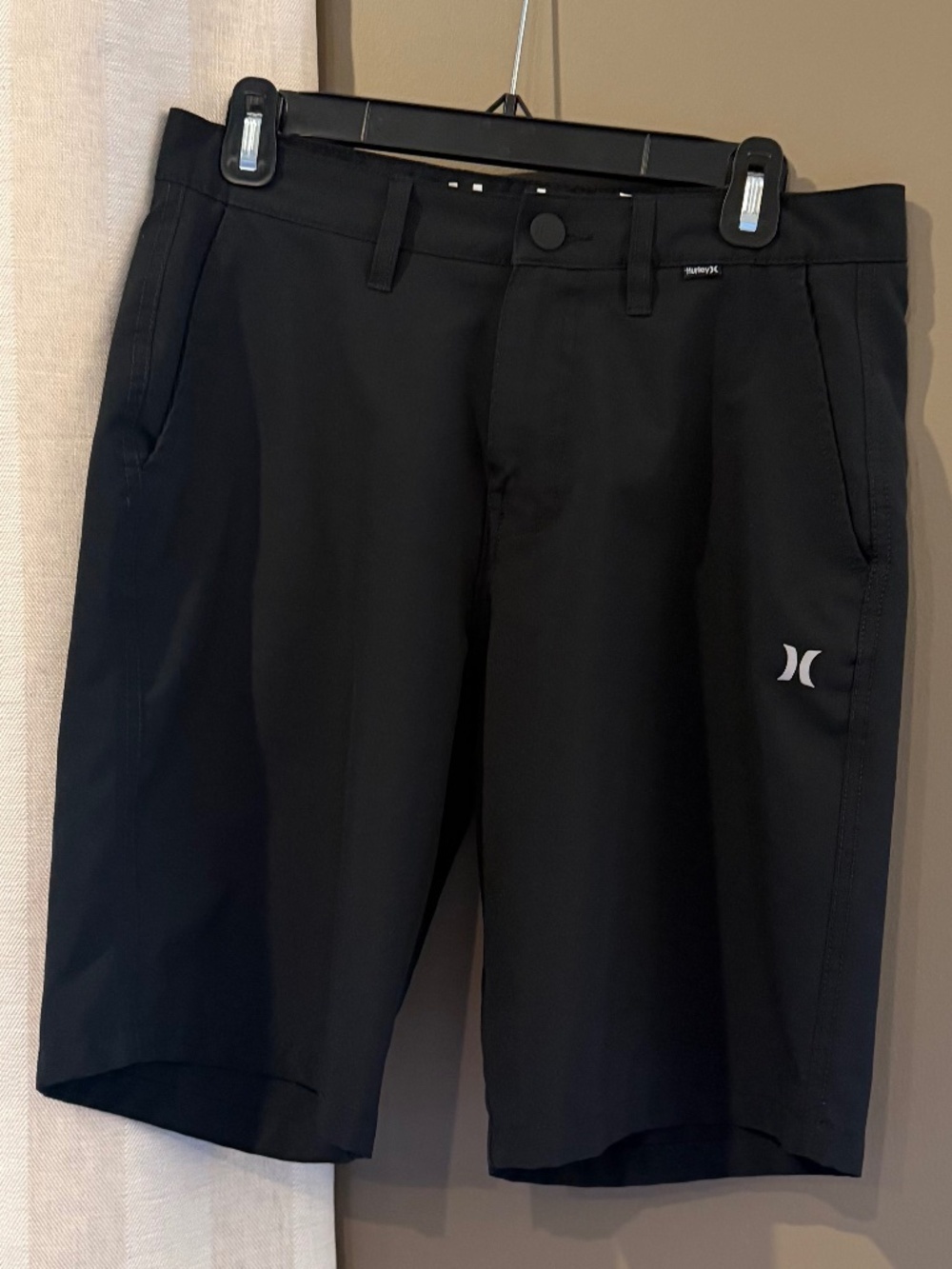 Hurley Hybrid Black Walking Shorts, Sporty, Stretchy, Size 30